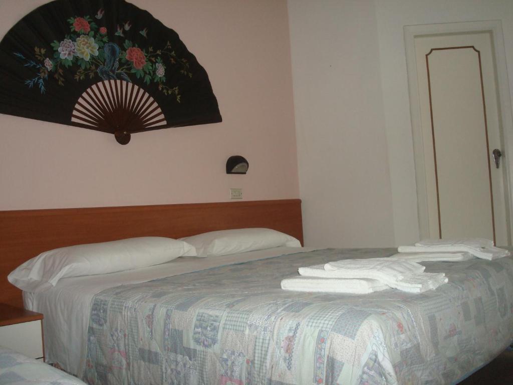 Hotel Arena Cattolica Pokoj fotografie