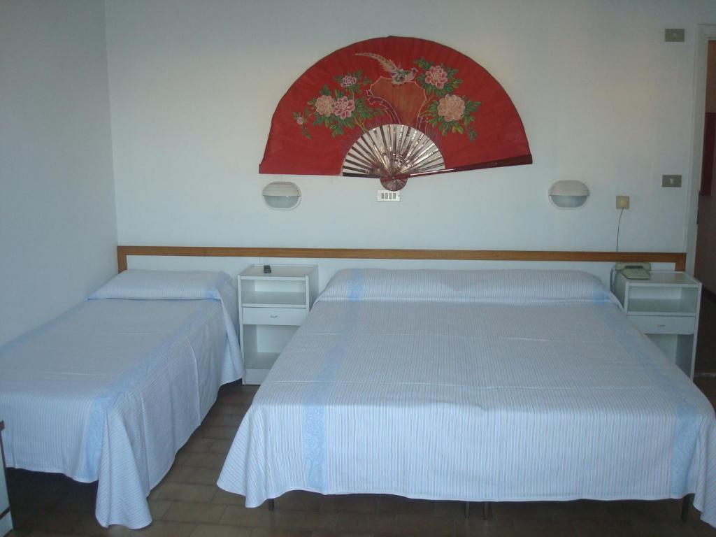 Hotel Arena Cattolica Pokoj fotografie